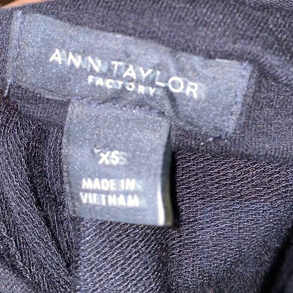 Ann Taylor Factory Black Funnel Mock Neck Tie Sleeve Pullover Sweater Size XS - Picture 5 of 6